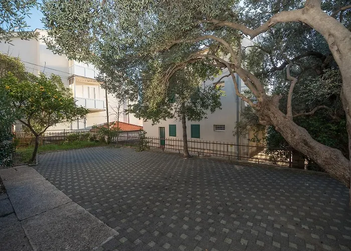 Cesljar Μακάρσκα